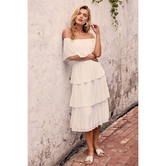 Lulus Dresses & Skirts - Lulu's Gala Ready White Boho Off the shoulder midi Dress